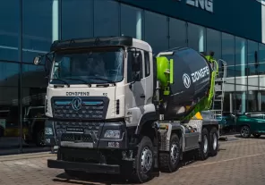 Dongfeng New KC concrete mixer truck has landed in Belarus, with a starting market price of about 400000 Belarusian rubles