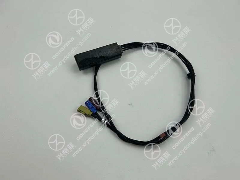 Front View GPS Antenna Assembly TBOX OE 7920030-C33T0 Dongfeng KL Truck