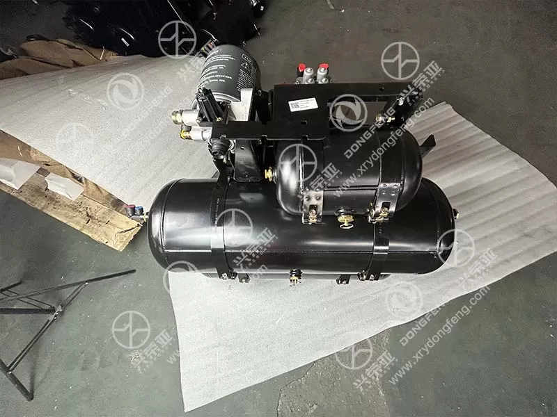 Air Reservoir with Auxiliary Components OE 3513950-K39W0 Dongfeng GX KX