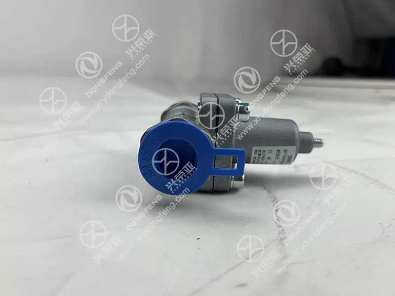 Relief Valve Blue Port Close-Up OE 3531010-90000 Dongfeng GX KX