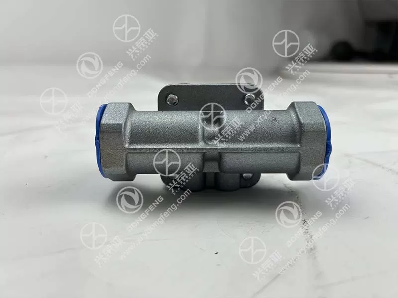Relief Valve Body with Mount Base OE 3531010-90000 Dongfeng GX KX