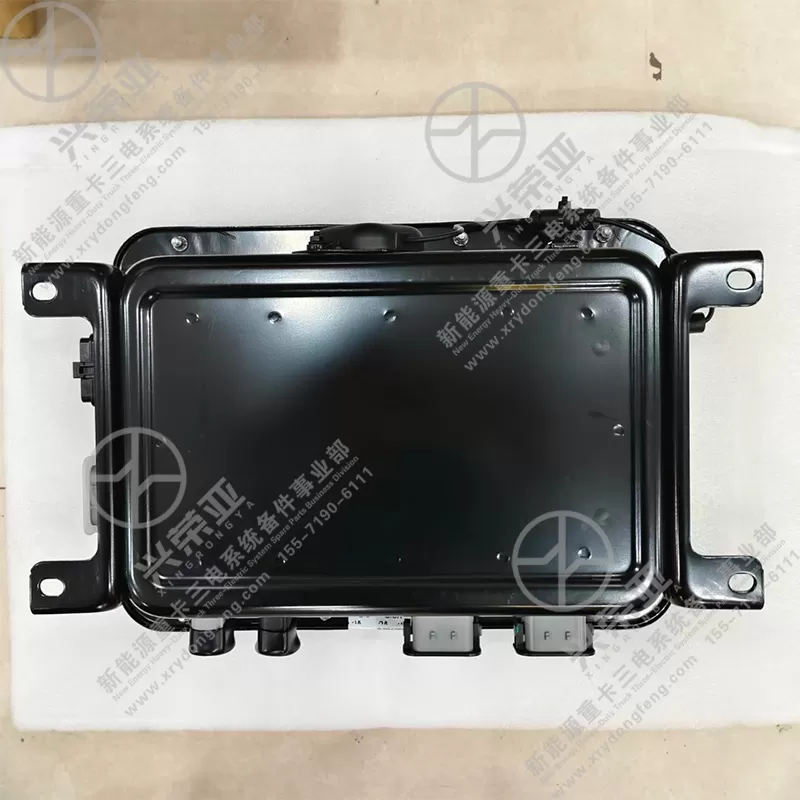 Bottom View Power Battery Low-Voltage Control Box OE 2120015-TE460 Dongfeng New Energy Heavy Truck