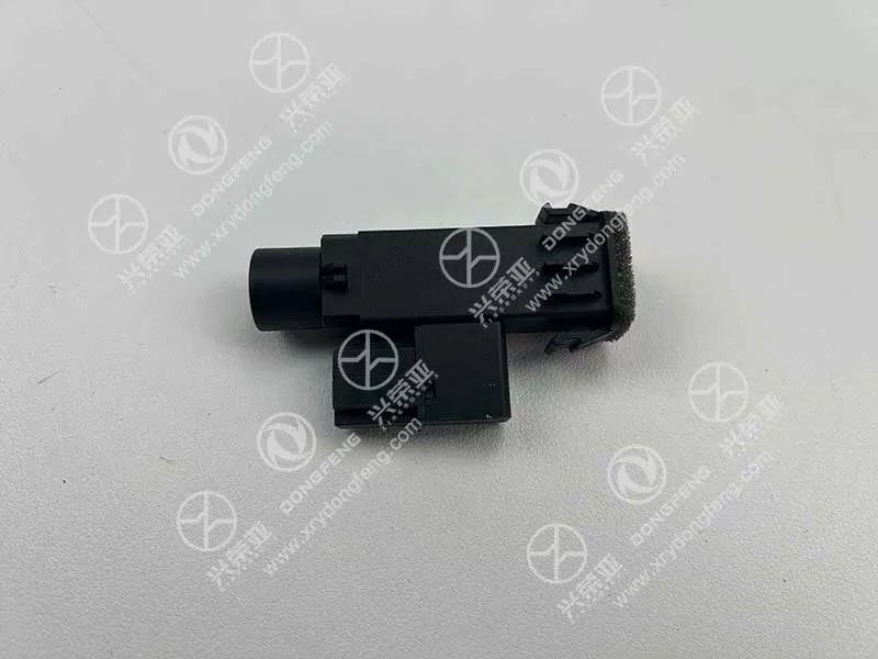 Tabletop Side View Interior Temperature Sensor Assembly OE 3681120-C6100 Dongfeng GX KX