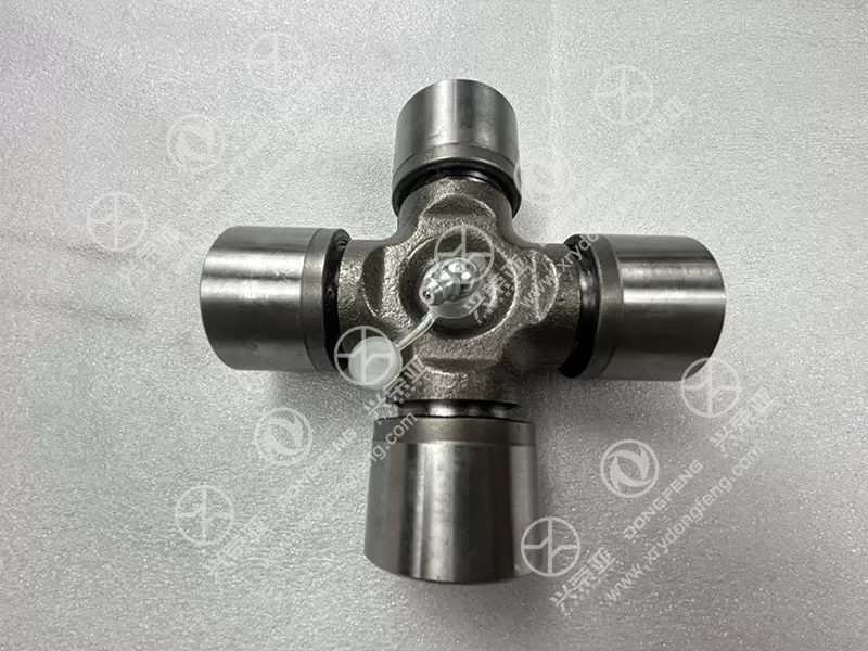 Tabletop View Universal Joint Assembly OE UW41118P Dongfeng DFAC