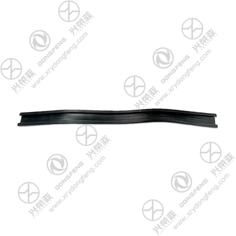Layed Out View Fuel Tank Hoop Pad Strap OE 1101114-VA0101 Dongfeng DFAC