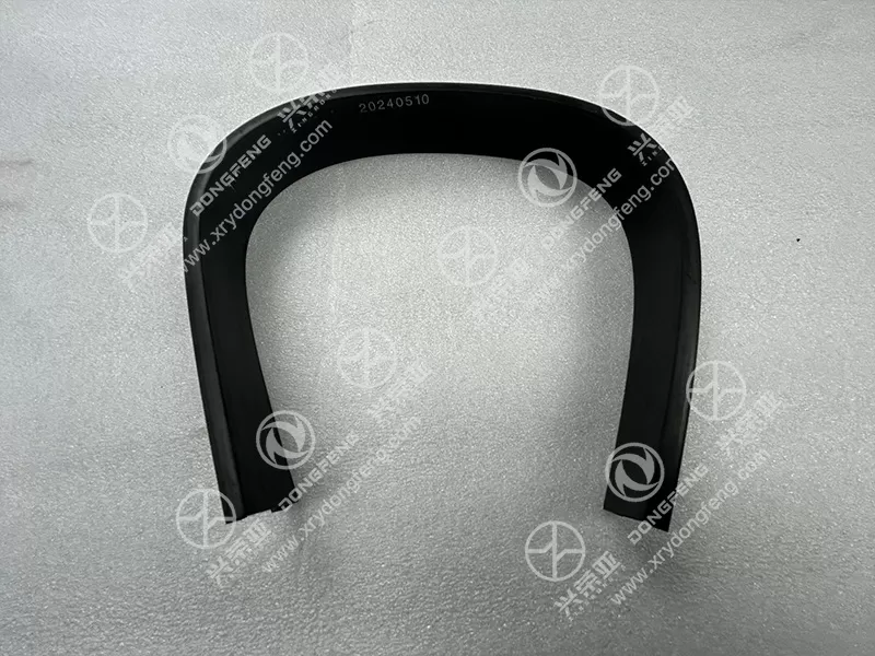Tabletop Curved View Fuel Tank Hoop Pad Strap OE 1101114-VA0101 Dongfeng DFAC