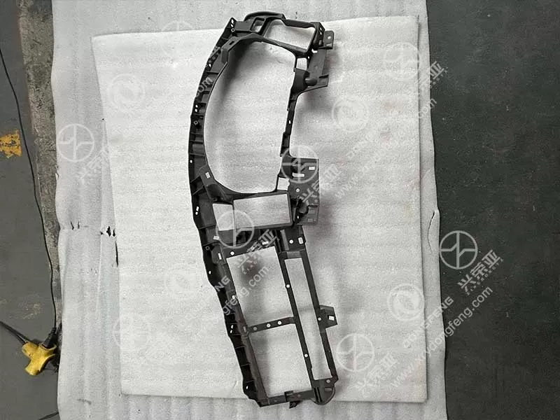 Tabletop Multi-Angle View Dashboard Body Reinforcement Plate OE 5305036-C6100 Dongfeng GX/KX