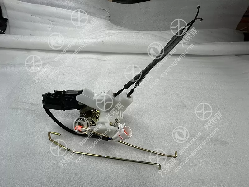 Lock Link View Left Door Handle Link & Lock OE 6105009-G01202D Dongfeng DFAC