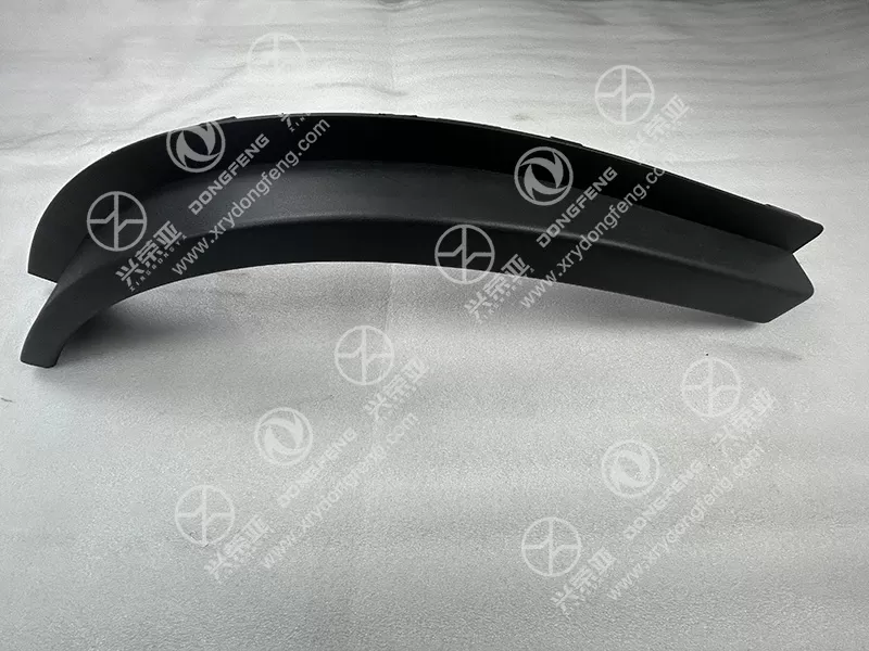 Tabletop Main View Left Auxiliary Wheel Housing OE 5412319-G01201B Dongfeng DFAC