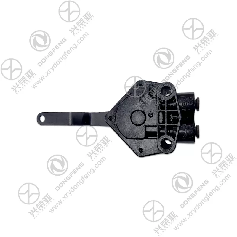 Rear View Front Suspension Height Valve OE 5001090-C6106 Dongfeng GX&KX