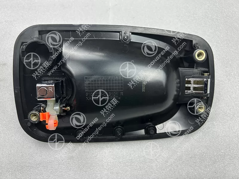 Outer Handle Back View Right Front Door Handle Link & Lock OE 6105010-G01204D Dongfeng DFAC