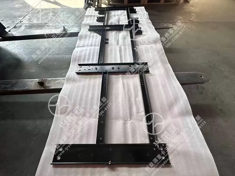 Side View Bracket Assembly OE 2833345-TZ3M0 Dongfeng New Energy