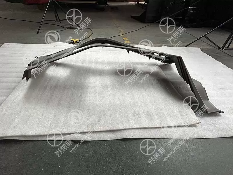 Edge Detail View Right Instrument Panel Cover OE 5305045-C6100 Dongfeng GX&KX