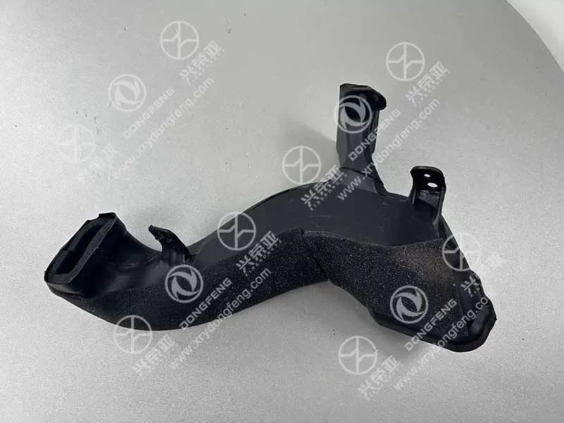 Detail View Passenger Side Door Defroster Nozzle OE 8102016-C6200 Dongfeng GX&KX