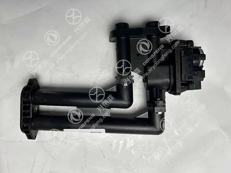 Top View Heater Water Valve OE 8101054-C6100 Dongfeng GX&KX