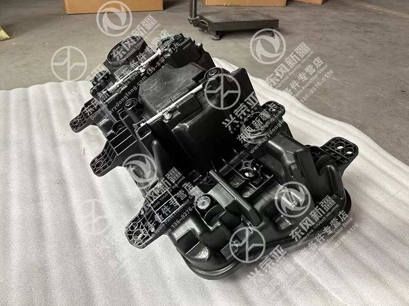 Back Structure View Left Front Combination Lamp with Integrated Fog Light OE 3772010-CS030 Dongfeng Xinjiang X9