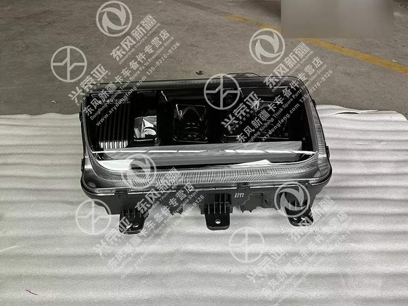 Workshop Layout View Left Front Combination Lamp with Integrated Fog Light OE 3772010-CS030 Dongfeng Xinjiang X9