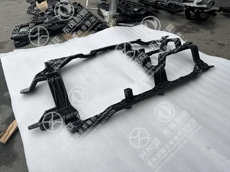 Workshop Layout View Right Headlight Frame Mounting Bracket OE N230W2803162 Dongfeng Bright X5