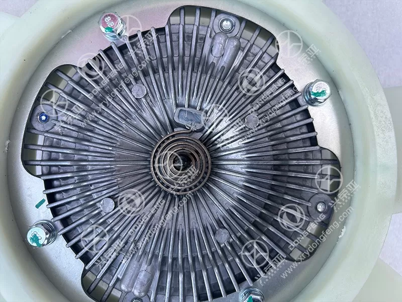 Clutch Detail View Fan & Clutch Assembly OE 1308100JZD Dongfeng DFAC