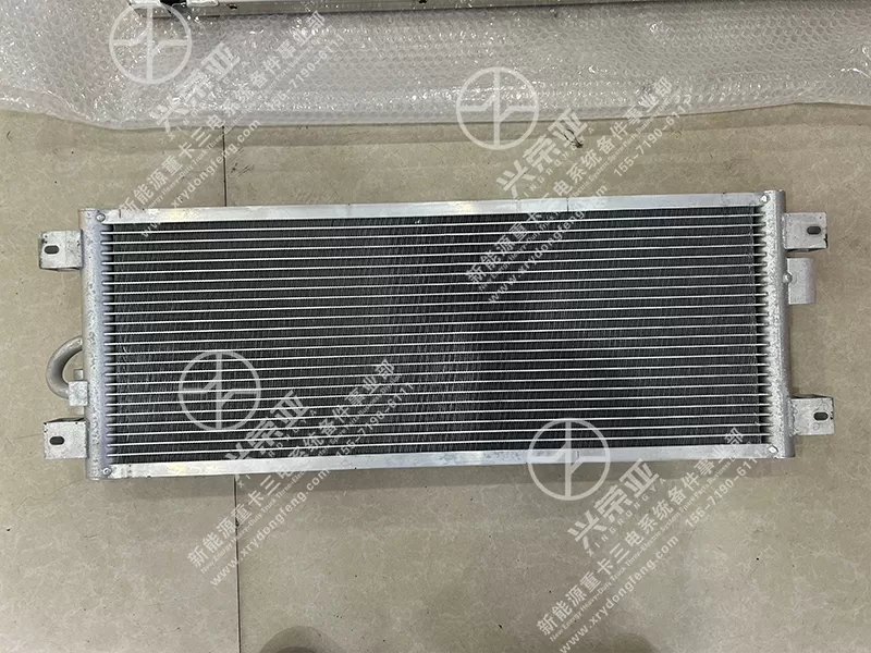 Top View Microchannel Heat Exchanger OE 8136-04001-B Dongfeng New Energy