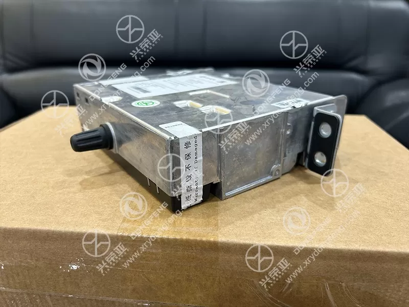 Side View Vehicle Information Display Controller Assembly OE 7915010-C3305 Dongfeng DFAC