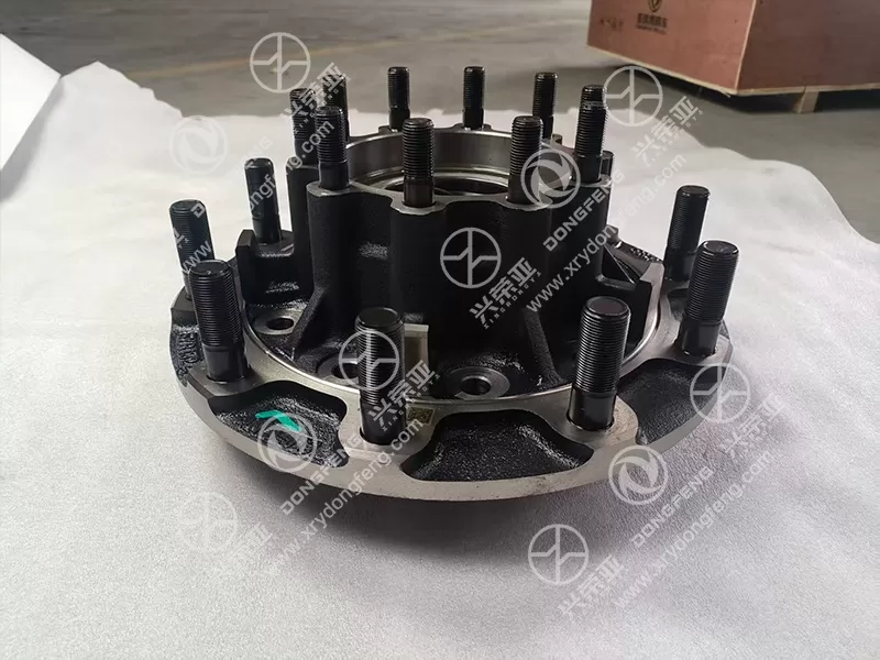 Workshop Display Rear Hub Assembly OE 3104010-H0300 Dongfeng GX&KX