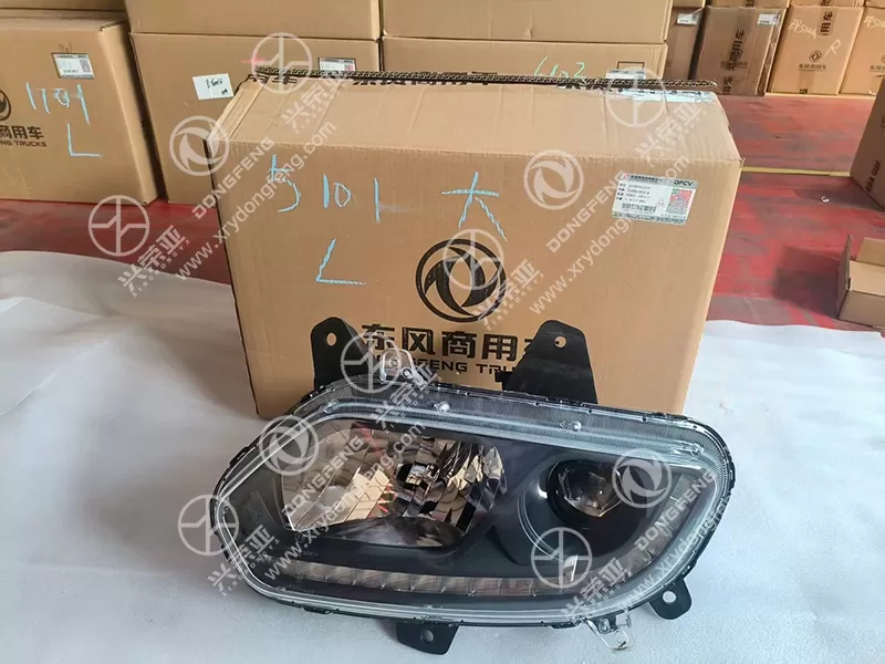 Bulb Socket Detail Left Front Combination Lamp Assembly OE 3772010-C5101 Dongfeng KR