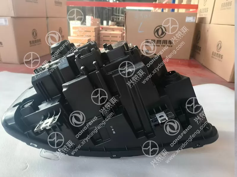 Housing Detail Left LED Headlight OE 3772010-C6106 Dongfeng GX&KX