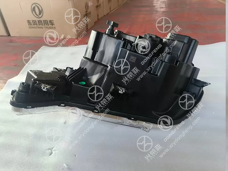 Housing Detail Left Front Combination Lamp OE 3772010-C6200 for Dongfeng GX&KX