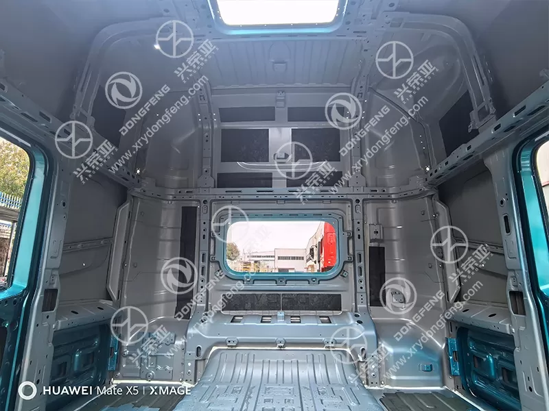 Interior View Cab Shell OE 5000014-C74GY26 for Dongfeng KH