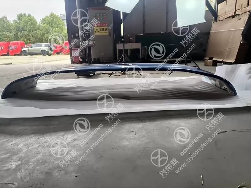 Workshop Display Front Grille Assembly OE 5301509-C6207#F7 for Dongfeng GX/KX