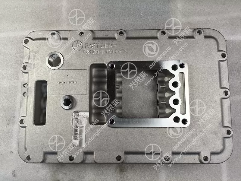 Integrated Lubrication Passage Detail Top Cover OE 12JS160T-1702015 for FAST 12-Speed 