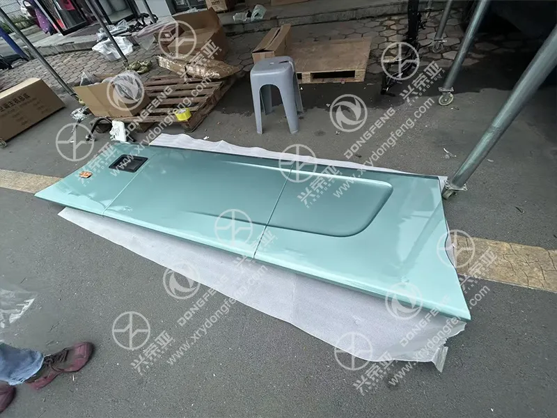 OEM Color-Matched Paint Finish Detail Left Side Skirt Assembly OE 8510110-H17C0