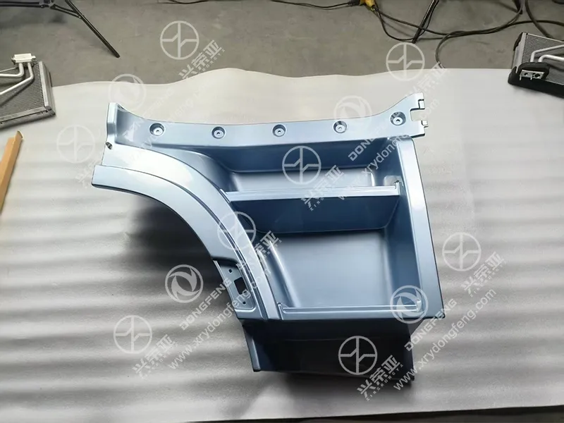 OEM Water-Based Cloud Blue Gloss Paint Finish Detail Right Upper Step Pedal Guard OE 8405226-C7300#Y4