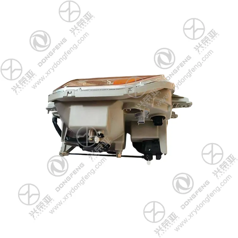 Side View Right Combination Headlamp Assembly OE 3772020-C0102