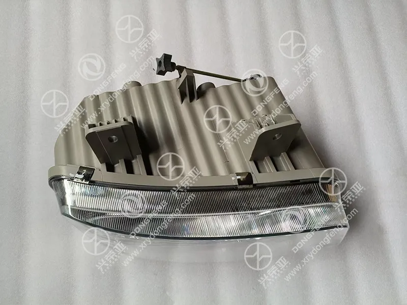 Housing Detail Right Headlamp OE 3772020-C3303