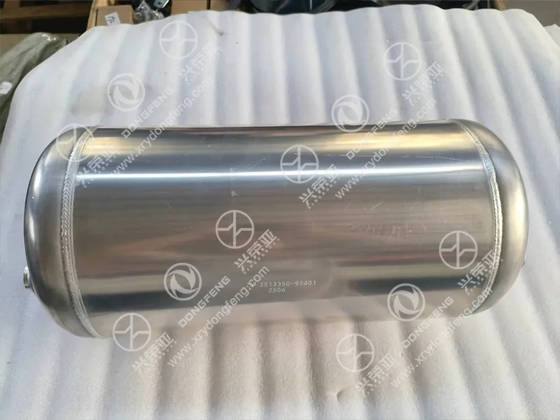 Original shockproof bubble packaging workshop stock display aluminum air tank assembly OE 3513350-91401