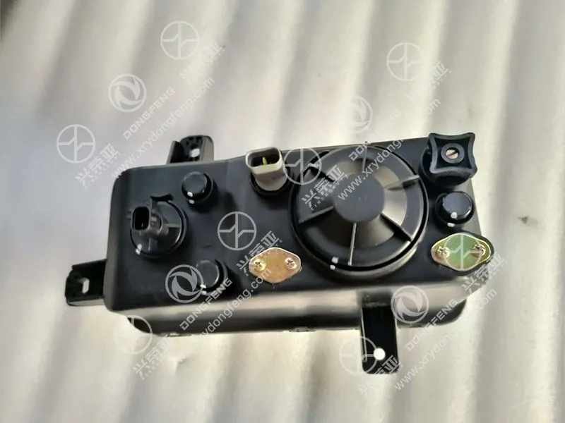Rear housing OEM part number QR anti-counterfeit label marking detail right front fog lamp 3726120-C0104