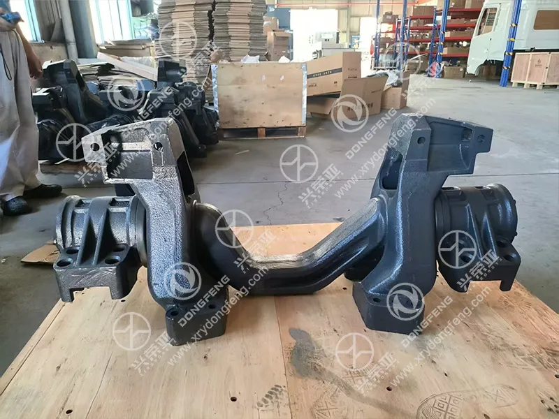 Main view ductile cast iron balance shaft combined assembly OE 2904010-K2001 DFCV OEM suspension integrated unit for Dongfeng KC truck