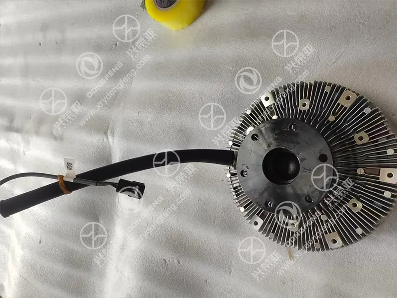 Rear close view of symmetrical multi-hole mounting flange silicone oil fan clutch assembly OE 1308065-H01A0 Dongfeng GX & KX heavy truck engine