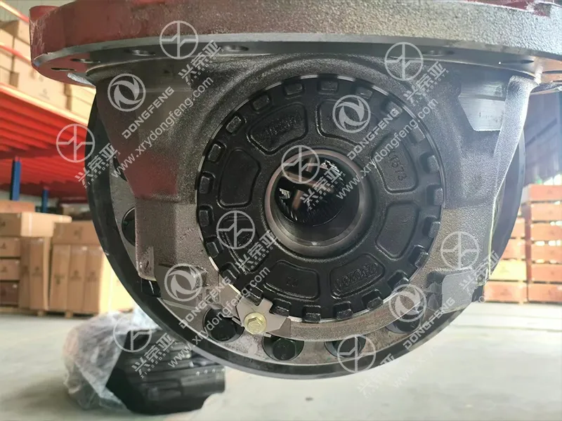 Built-in differential gear assembly internal component close-up rear axle main reducer OE 2402010-KE02KB