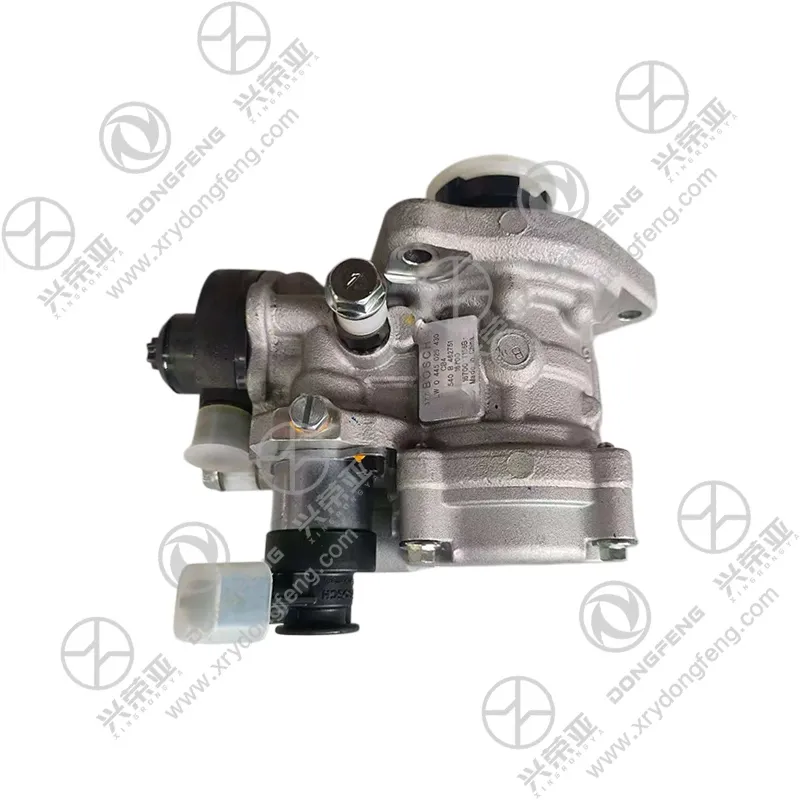 Built-in pressure regulating solenoid valve component close-up high pressure fuel pump 16700T156B
