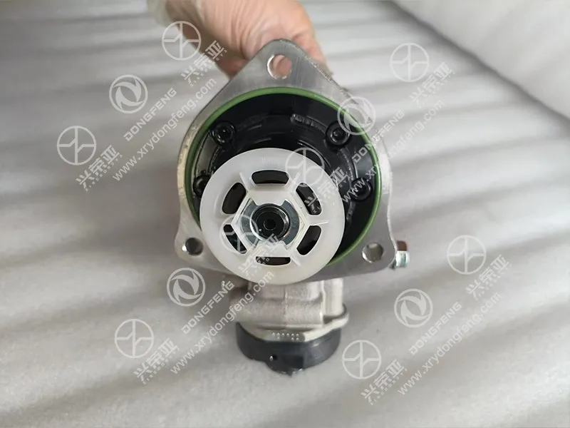 Side close-up of pressure control solenoid valve high pressure fuel pump OE 16700T156B Dongfeng Captain