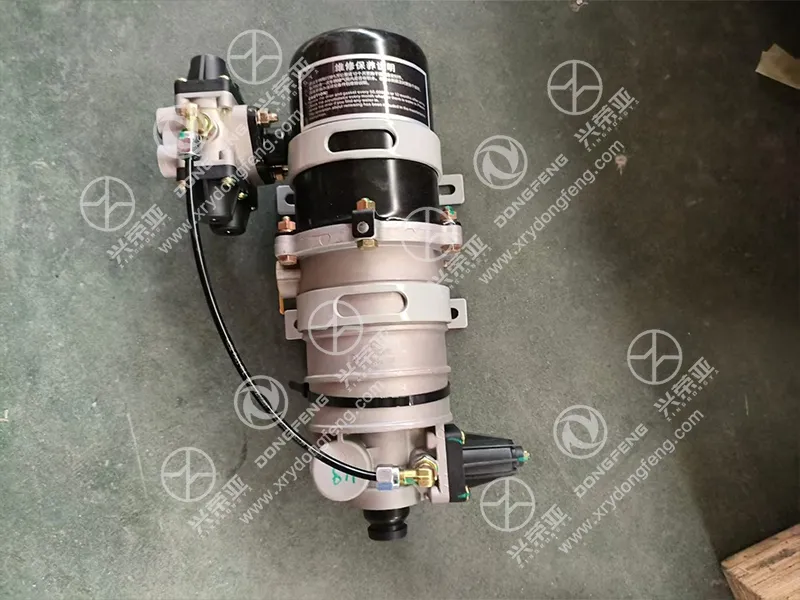 Full side overview integrated air dryer assembly OE 3543010-CB4001 for Dongfeng Captain DFAC light truck