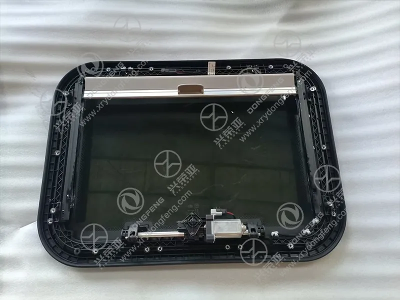 Back unit on foam cushion, Sunroof Assembly With Glass, OE 5703115‑C6201, for Dongfeng GX KX