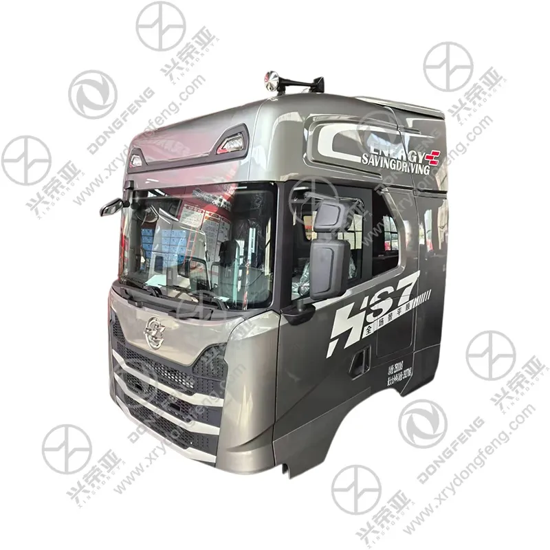 Right‑side photo of complete cab assembly 50XT28‑006‑003 for DONGFENG VASOL V7
