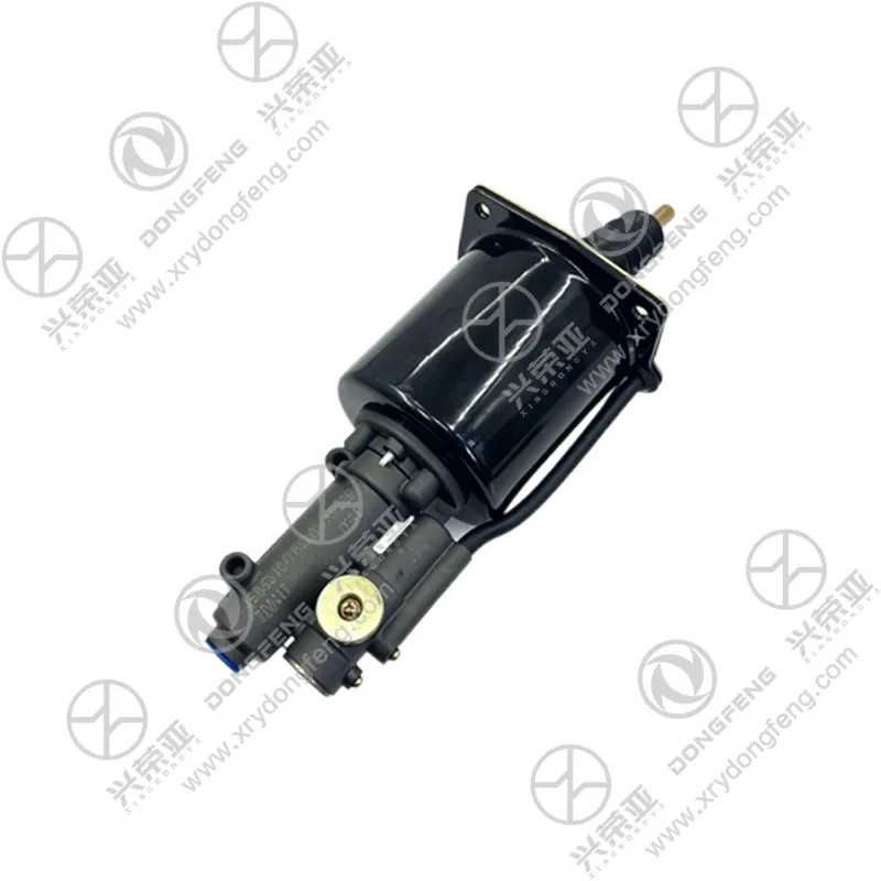 Angled view, Clutch Booster Assembly 1608010‑T68L0 for Dongfeng KC heavy‑duty truck
