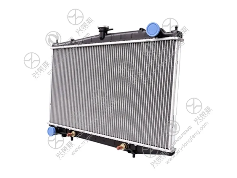 Side tank and connector details of original radiator assembly 1301010‑T13L0 for Dongfeng KL heavy‑duty truck