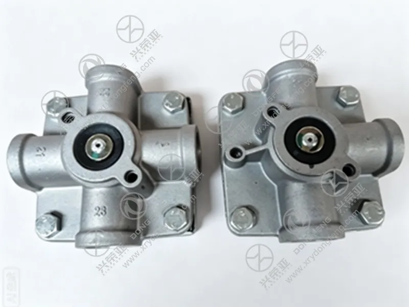 Two‑units comparison display, Differential Relay Valve Assembly, OE#3527020‑90001, for Dongfeng KL 