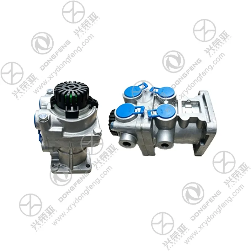 Oblique comparison photo of original brake valve assembly 3514010‑92100 for Dongfeng KC
